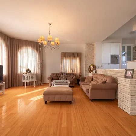 Ferienhaus House Darko *