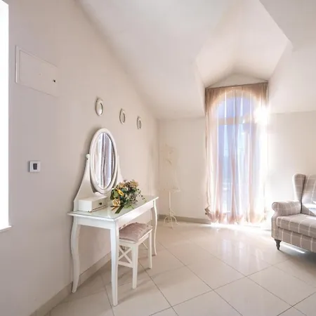 Darko - With Parking Holiday home *